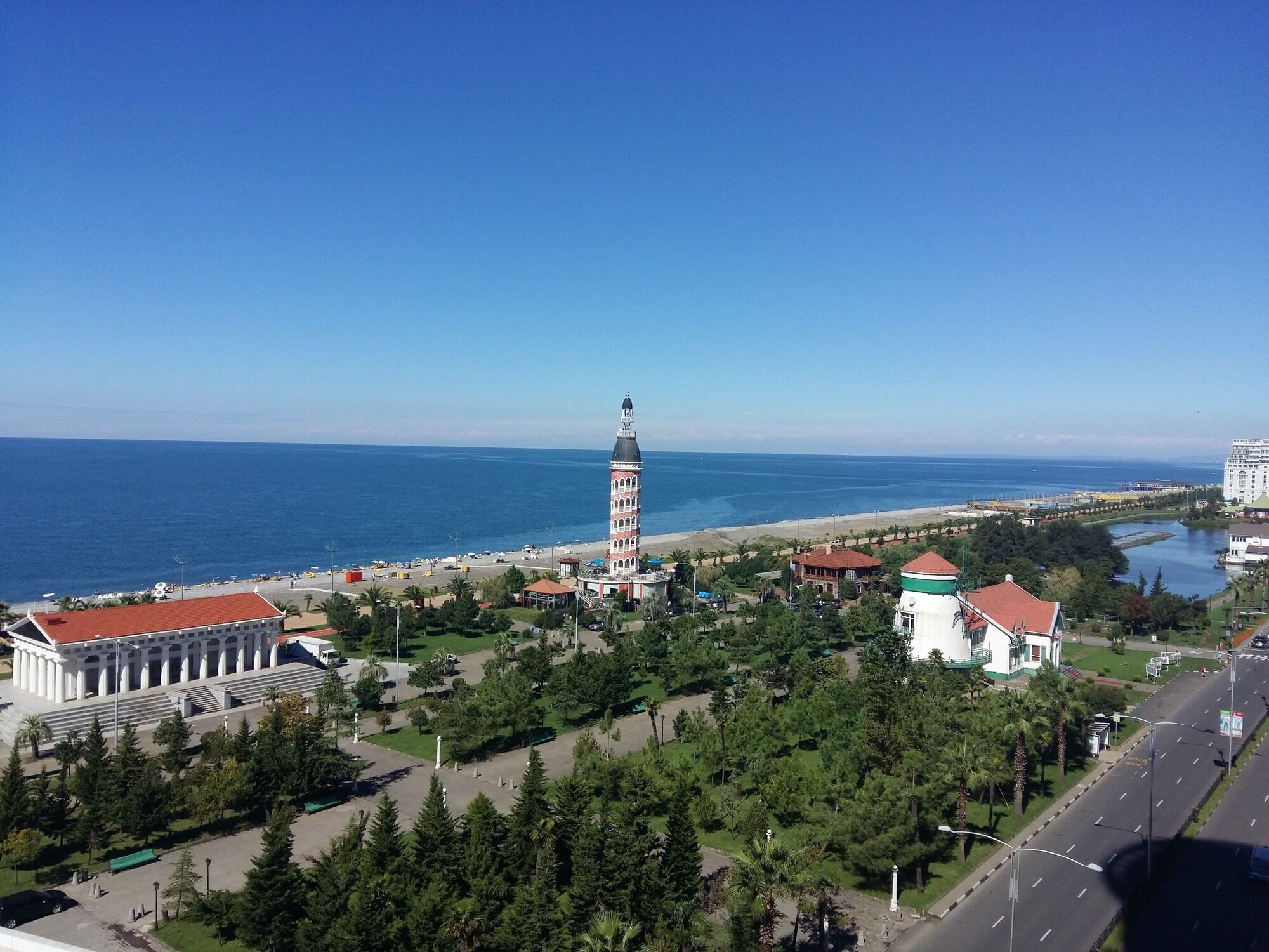 Rock Hotel First Line Batumi Esterno foto