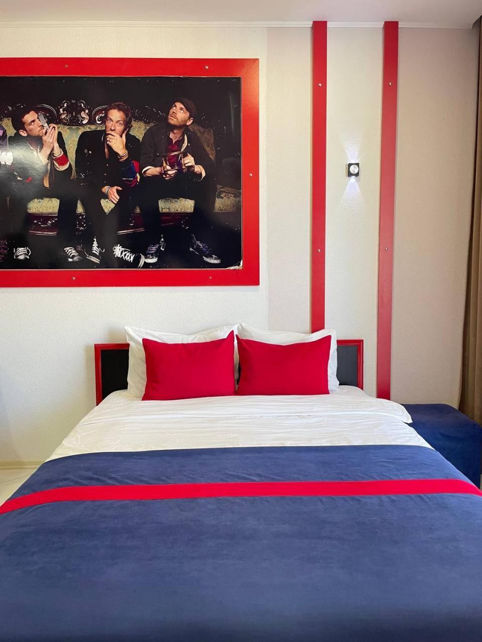 Rock Hotel First Line Batumi Esterno foto