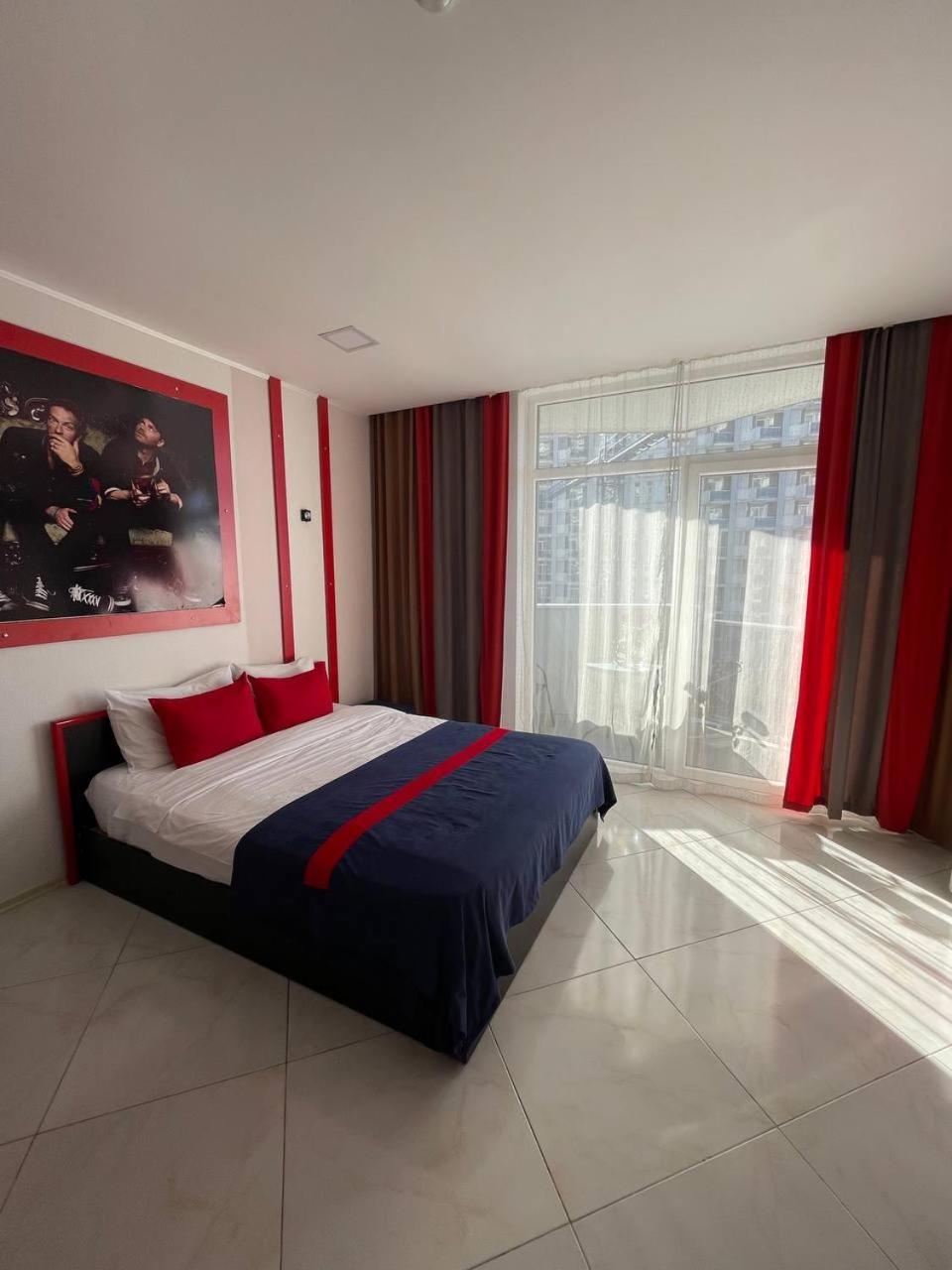 Rock Hotel First Line Batumi Esterno foto